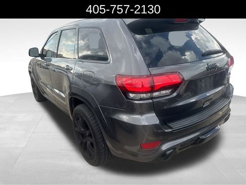 Used 2018 Jeep Grand Cherokee SRT image 4