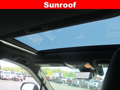 Used 2019 Toyota RAV4 XSE w/ XSE Weather Package image 15