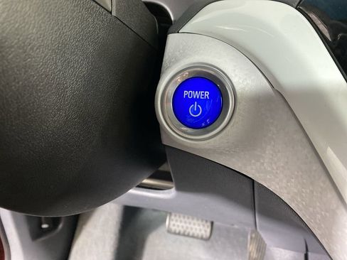 Used 2020 Chevrolet Bolt LT image 19