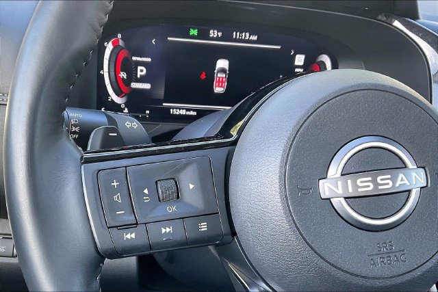 Certified 2024 Nissan Pathfinder Platinum w/ Cargo Package FWD image 16