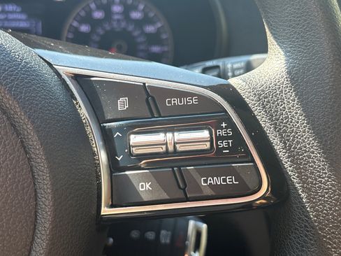 Used 2019 Kia Optima LX image 50