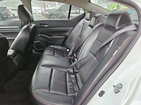 Used 2025 Nissan Altima 2.5 SR w/ SR Premium Package image 17