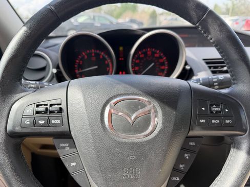 Used 2011 MAZDA MAZDA3 s Grand Touring w/ Tech Pkg FWD image 22