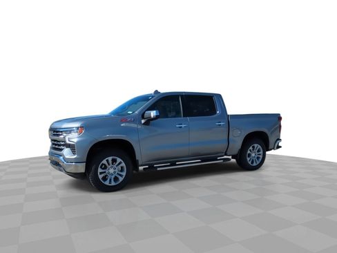 Certified 2025 Chevrolet Silverado 1500 LTZ image 4