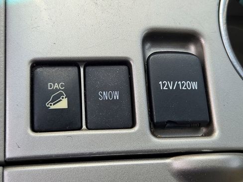 Used 2013 Toyota Highlander SE AWD/4WD image 24