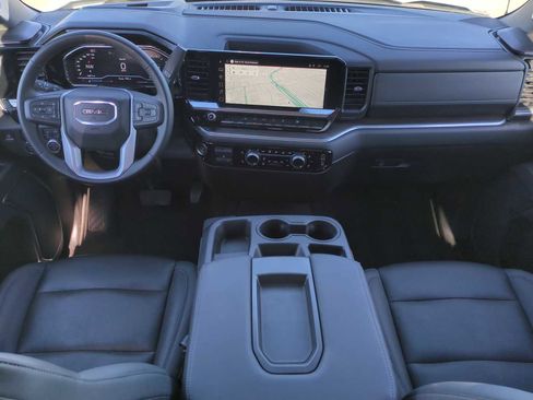 Used 2025 GMC Sierra 1500 SLT image 20