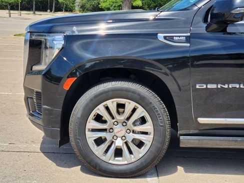 Used 2023 GMC Yukon Denali AWD/4WD image 8