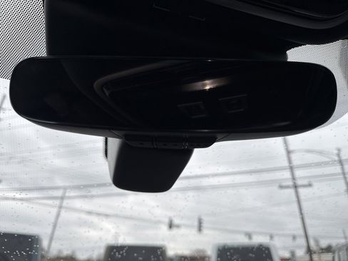 Used 2019 Land Rover Range Rover Velar R-Dynamic HSE image 51