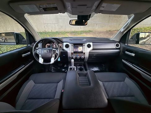 Used 2019 Toyota Tundra SR5 w/ TRD Off Road Package AWD/4WD image 21