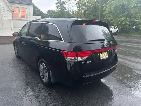Used 2016 Honda Odyssey Touring image 3