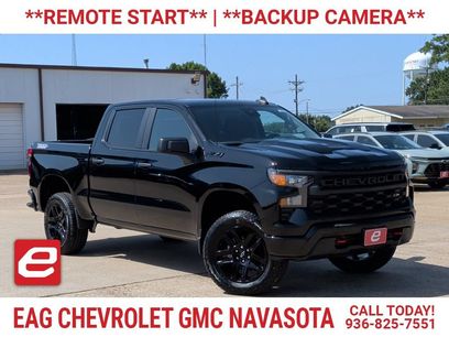 New 2026 Chevrolet Silverado 1500 Custom Trail Boss w/ LPO, Dark Essentials Package