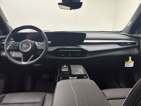 New 2026 Buick Enclave Avenir w/ Super Cruise Package FWD image 7