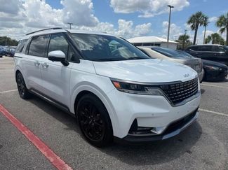 Used 2023 Kia Carnival SX FWD video 1