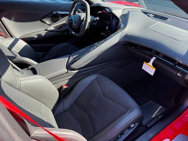 Used 2024 Chevrolet Corvette Z06 w/ Stealth Interior Trim Package RWD image 5