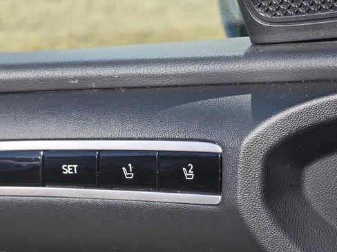 Used 2024 Hyundai Tucson Limited image 16