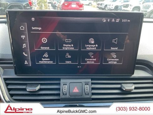 Used 2021 Audi Q5 Premium image 17