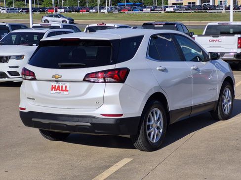 Used 2024 Chevrolet Equinox LT FWD image 6
