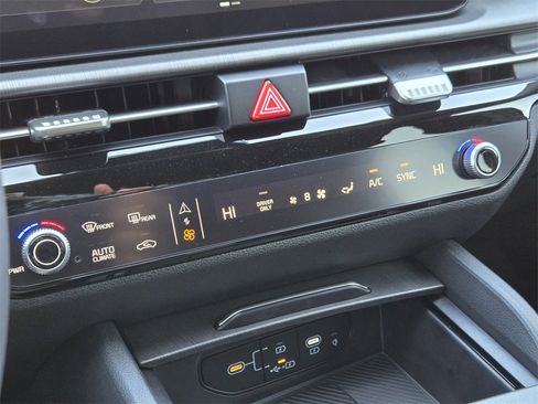 New 2026 Kia Sportage X-Line image 14