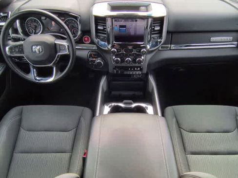 Used 2022 RAM 1500 Big Horn AWD/4WD image 15