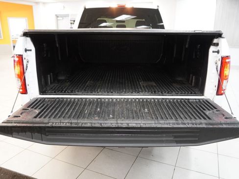 Used 2015 Ford F150 XLT w/ Equipment Group 301A Mid image 19