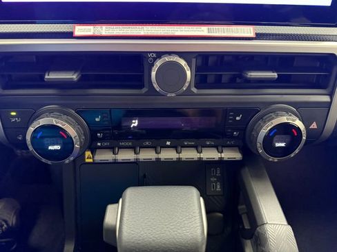 New 2026 Toyota 4Runner Limited image 19