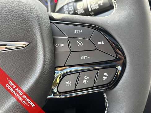 New 2026 Chrysler Pacifica Limited w/ S Appearance Package image 15