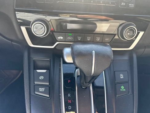 Used 2020 Honda CR-V LX image 24