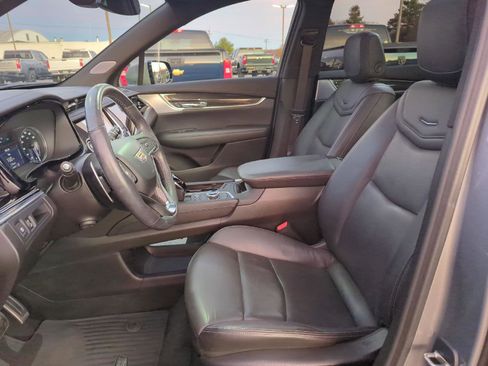 Used 2023 Cadillac XT6 Sport image 34