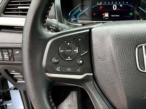 Used 2024 Honda Odyssey Sport image 11
