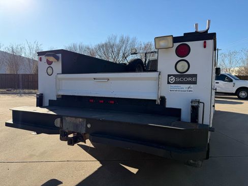 Used 2011 RAM 5500 SLT image 13