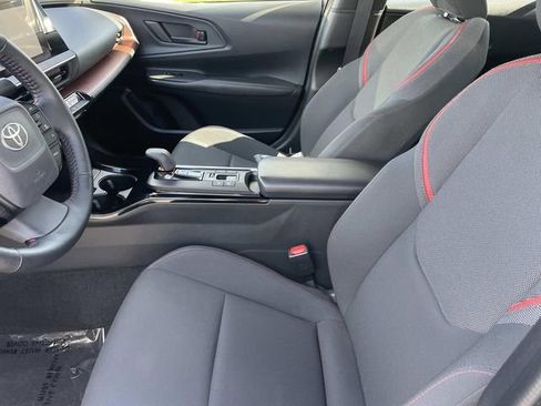 Used 2023 Toyota Prius Prime SE image 20
