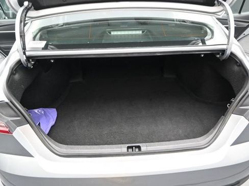 Used 2025 Toyota Camry LE w/ Convenience Package FWD image 15