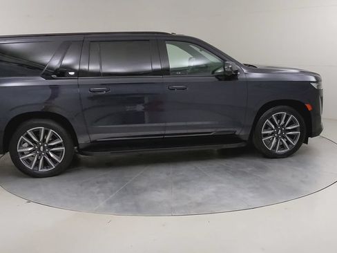 Used 2024 Cadillac Escalade ESV Sport w/ Touring Package AWD/4WD image 14