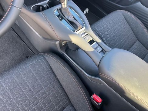 Certified 2026 Honda HR-V Sport image 20