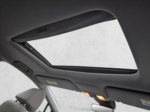 Certified 2023 Honda Odyssey EX-L image 18