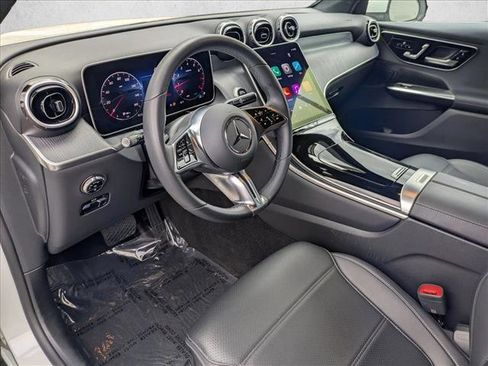 Certified 2025 Mercedes-Benz GLC 300 image 12