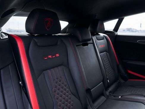 Used 2024 Lamborghini Urus Performante image 51