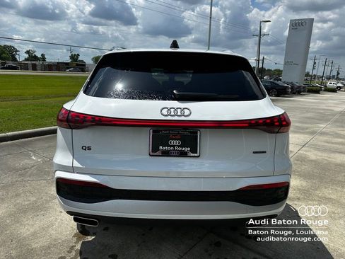 New 2026 Audi Q5 Premium Plus image 7