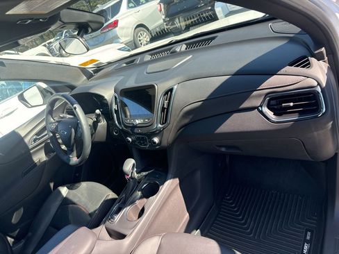 Used 2024 Chevrolet Equinox RS w/ RS Leather Package image 13