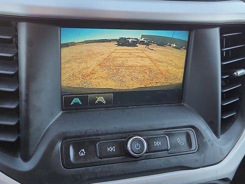 Used 2019 GMC Acadia SLE image 15