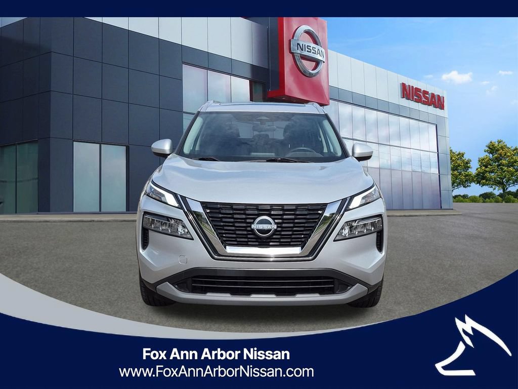 Certified 2023 Nissan Rogue SV w/ SV Premium B Package AWD/4WD image 8