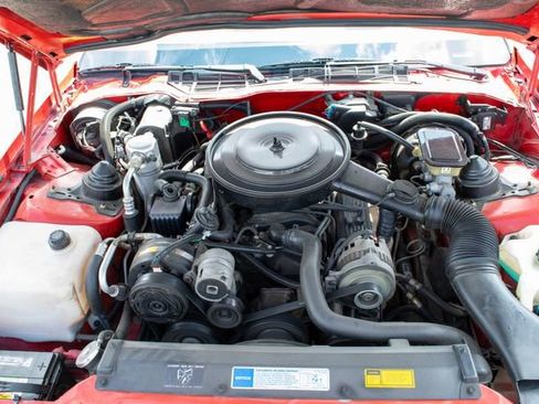 Used 1991 Pontiac Firebird Convertible image 30