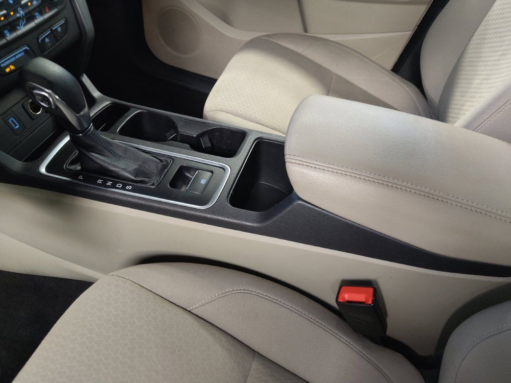 Used 2019 Ford Escape SE FWD image 26