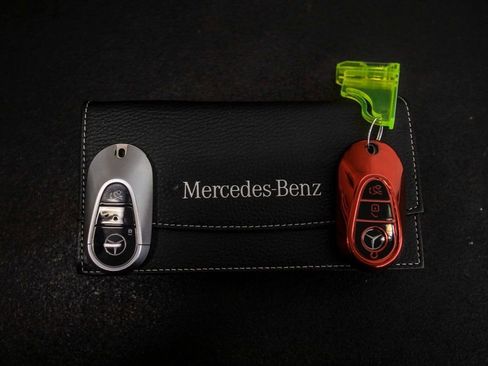 Used 2022 Mercedes-Benz S 500 4MATIC image 35