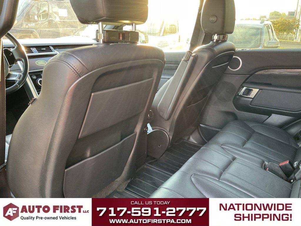 Used 2020 Land Rover Discovery HSE AWD/4WD image 11