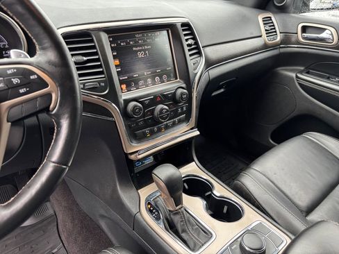 Used 2016 Jeep Grand Cherokee Limited image 21