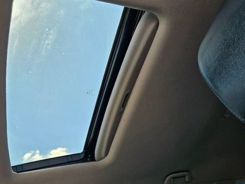 Certified 2022 Honda Pilot Special Edition image 16