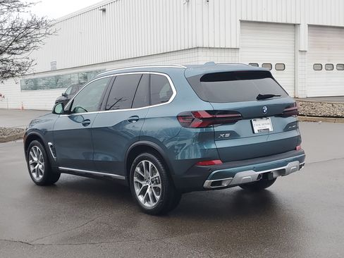 New 2026 BMW X5 xDrive40i w/ Climate Comfort Package AWD/4WD image 2