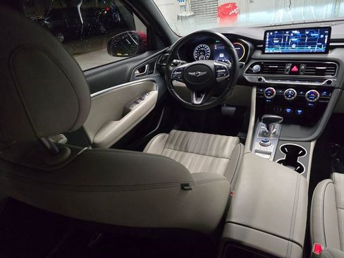 Used 2022 Genesis G70 3.3T AWD/4WD image 35