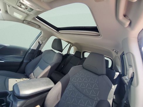 Used 2023 Toyota RAV4 XLE w/ Convenience Package FWD image 17